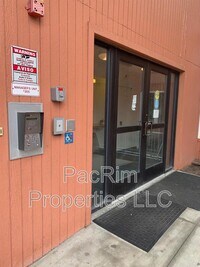 Building Photo - 315 Barrow St