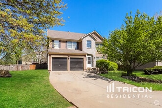 Building Photo - 15907 S Stagecoach Dr
