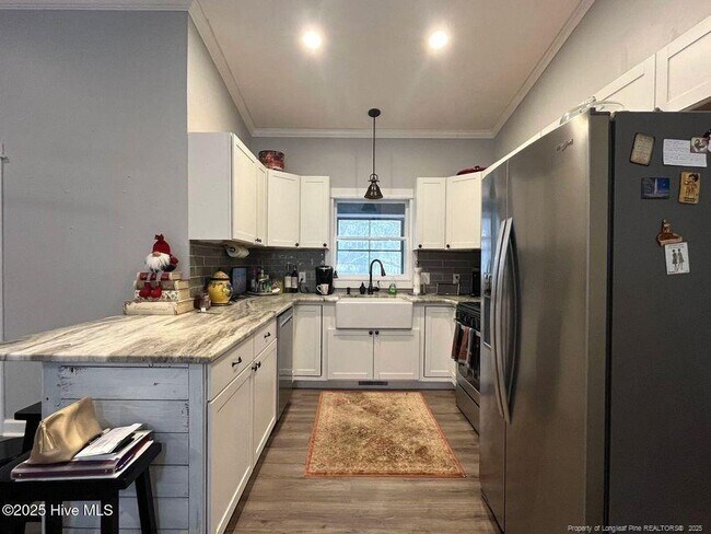 Building Photo - 105 Scuppernong Ct