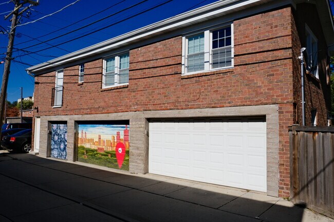 Garage - 335 Burkhardt Ct