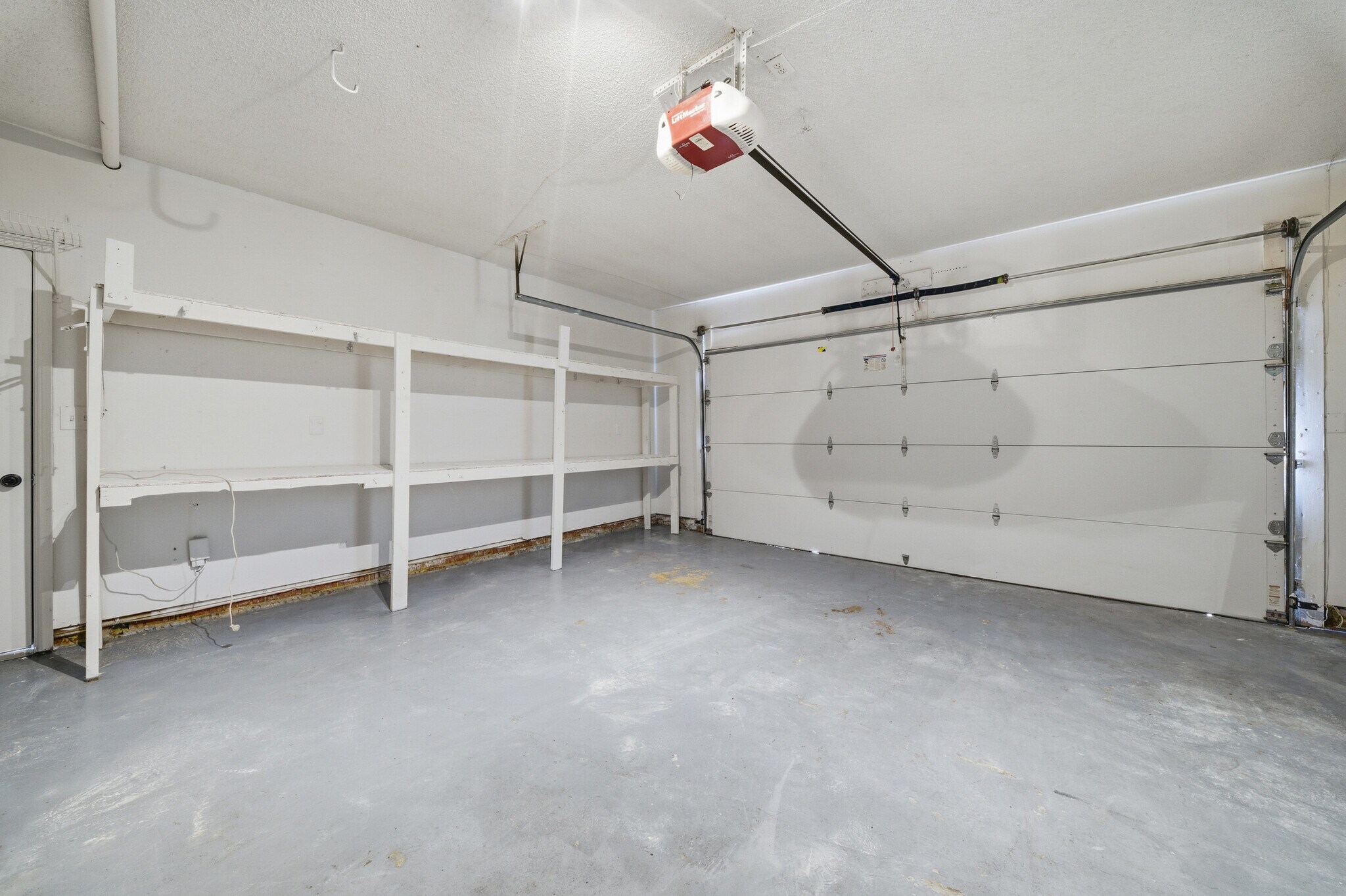 Building Photo - 4732 Brompton Dr