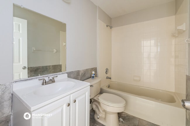 Building Photo - 227 Walpole Loop