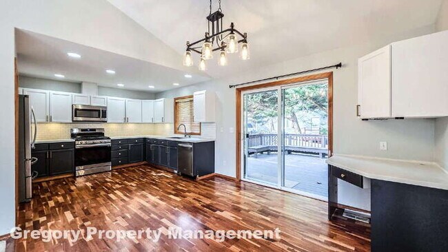 Building Photo - 821 180th St SW