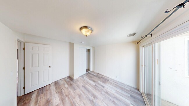 Building Photo - 4933 63rd St