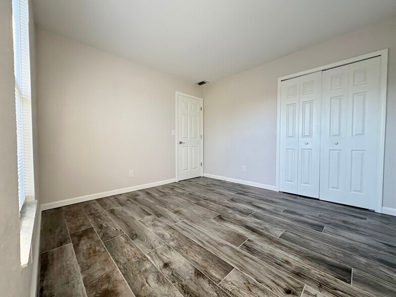 Building Photo - 13411 Pine Needle Ln