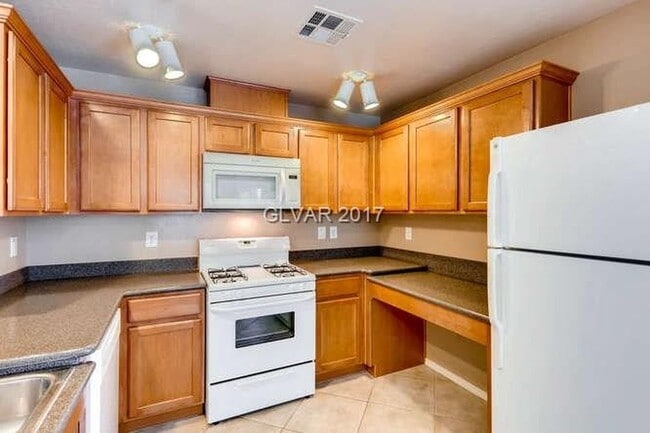 Building Photo - 6750 Caporetto Ln