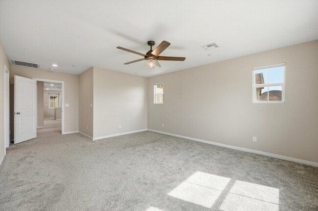 Building Photo - Beautiful home in the desirable Inspirada community! Move in ready!