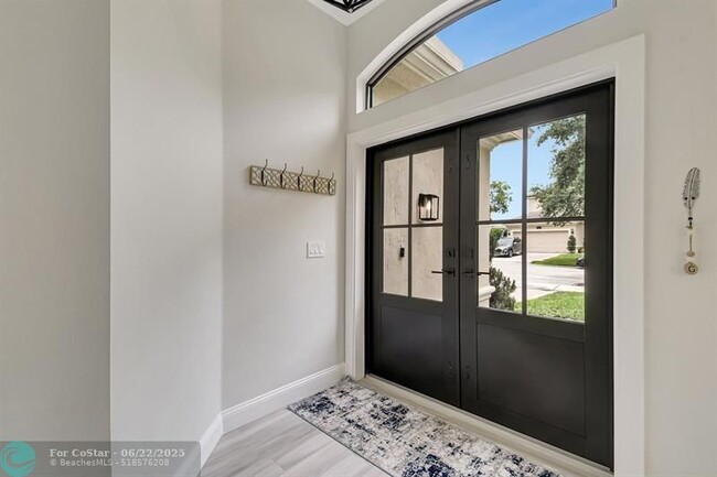 Building Photo - 6041 SW 195th Ave