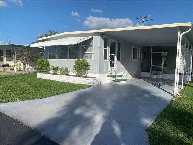 Primary Photo - 10 Boca Ciega St