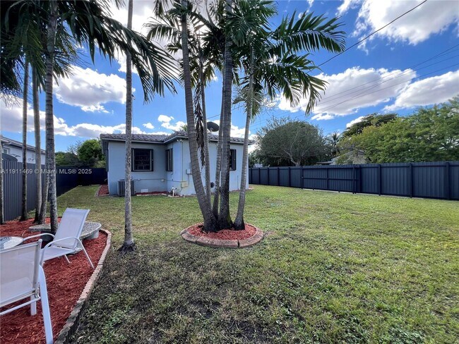 Building Photo - 189 Glendale Dr