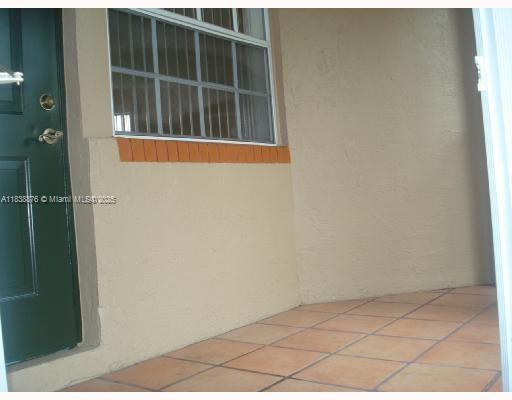 Building Photo - 465 SW 86th Ave
