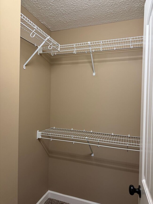 Building Photo - Crosswinds Subdivision! Beautiful 2 Story Rental off Tylertown Rd.