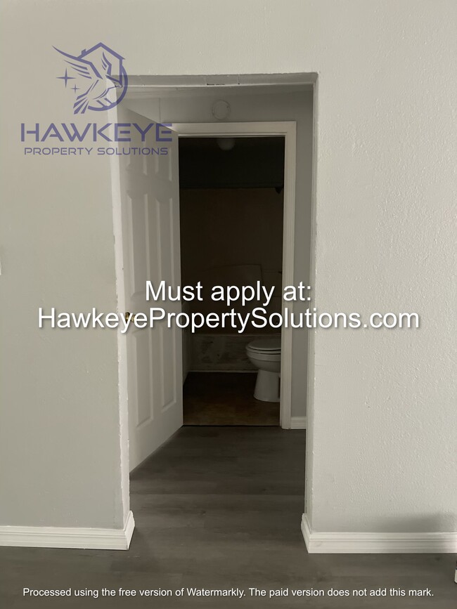 Building Photo - 409 Senate St