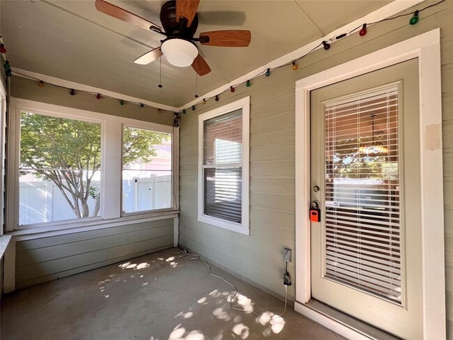 Building Photo - 1517 Big Thicket Dr