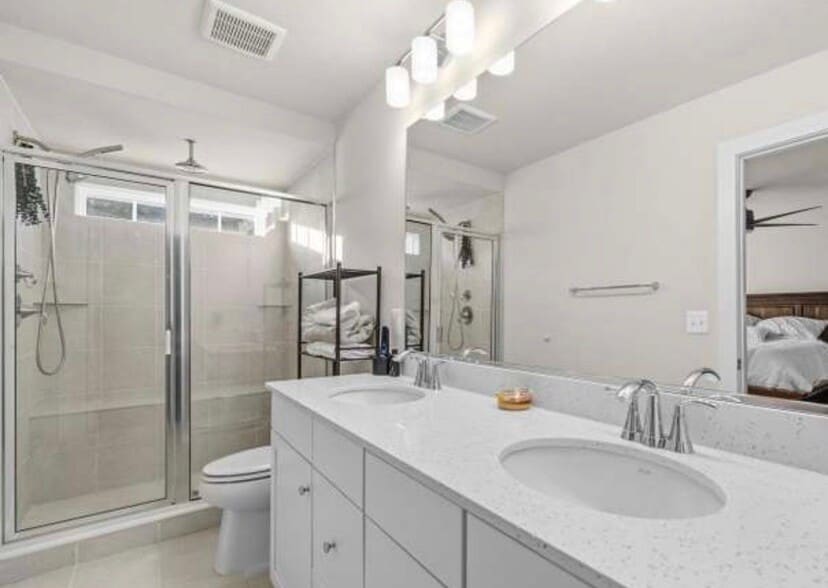 Building Photo - 1581 Sandpiper Bay Lp
