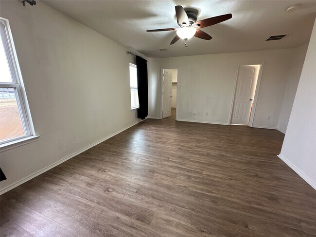 Building Photo - 7706 Sagemark Ridge Dr