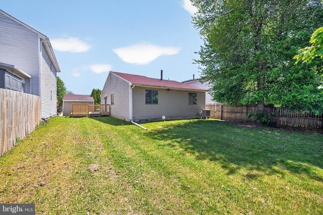 Building Photo - 308 Skeet Ave