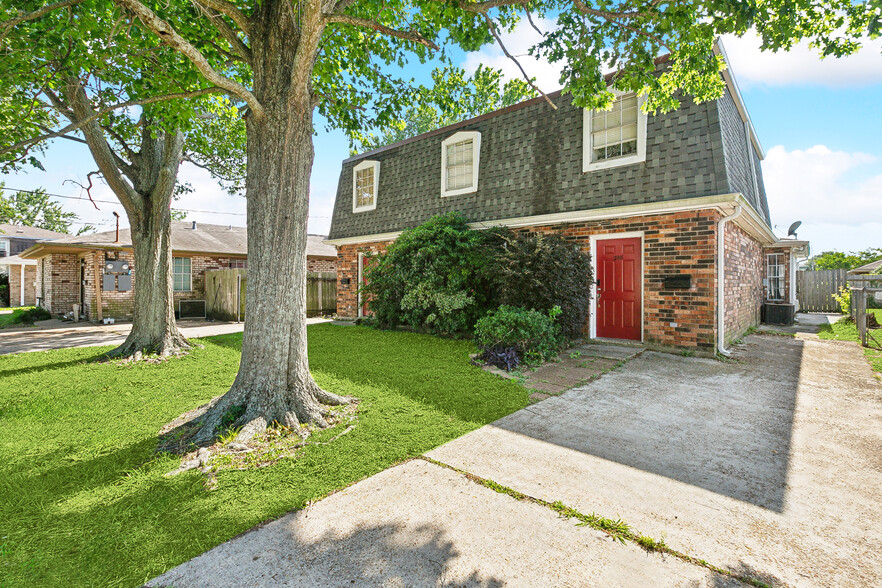 Primary Photo - 2118 Edenborn Ave