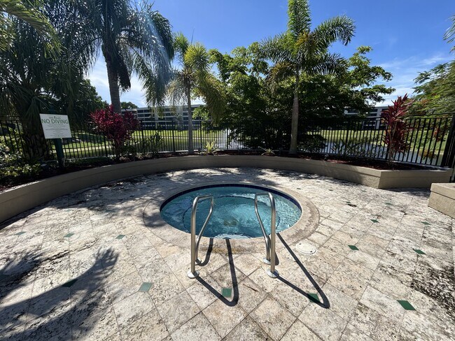 Building Photo - 1725 Palm Cove Blvd