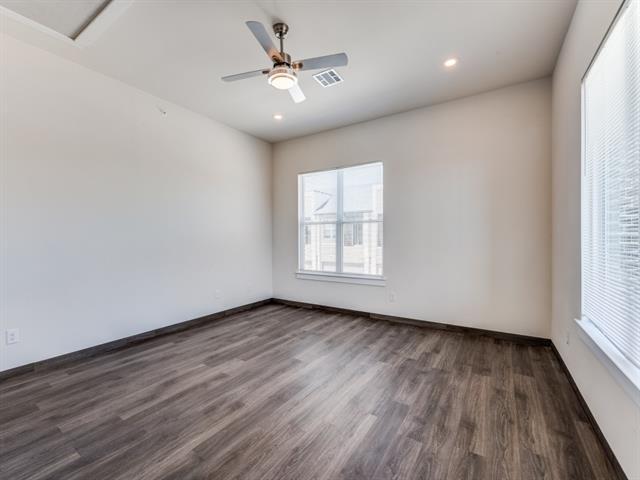 Building Photo - 710 Benge Dr