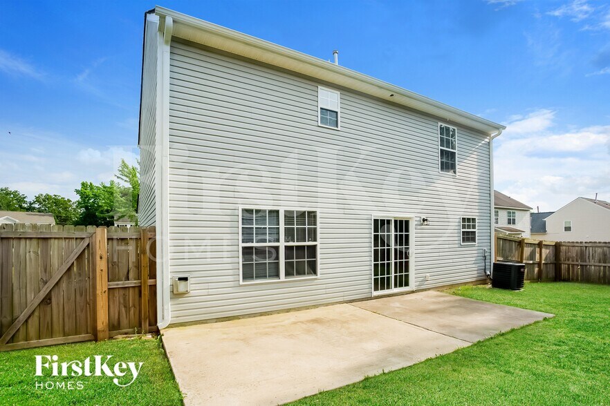 Building Photo - 5415 Tucker Phillips Dr