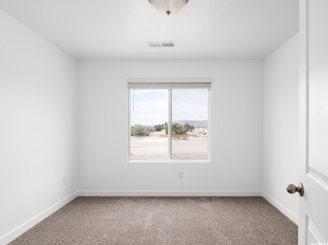 Building Photo - Brand-New Beautiful 3 Bedroom 2 Bathroom C...