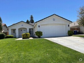 Building Photo - SW Bakersfield Silver Creek Home 3bd, 2ba ...