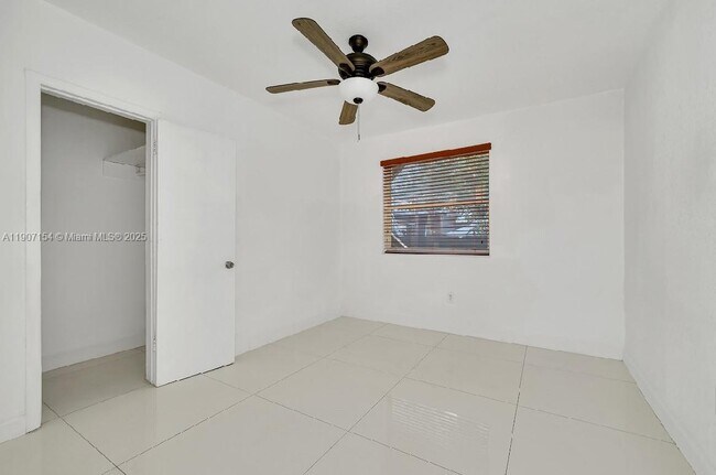 Building Photo - 2902 NW 11th St