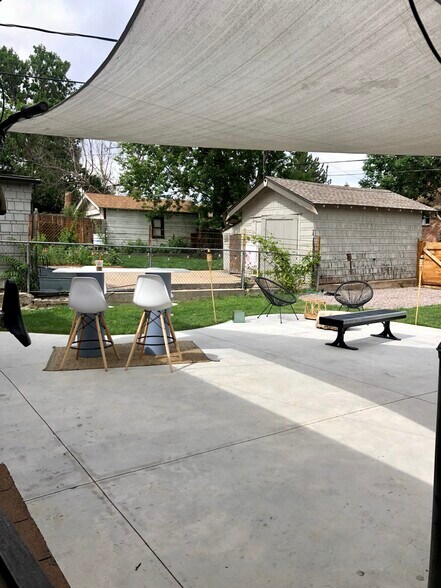 Building Photo - 3048 AMES ST