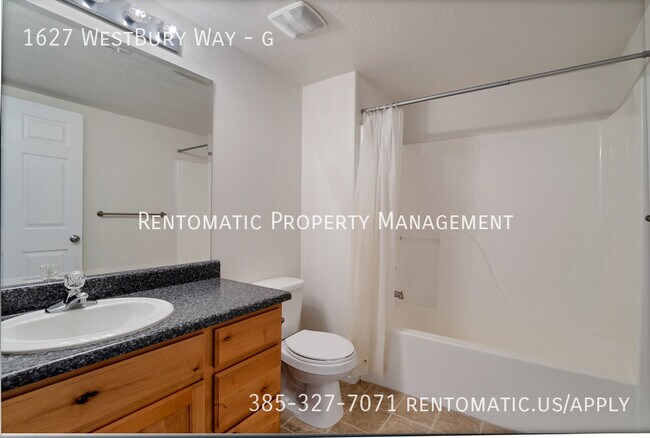 Building Photo - 1627 Westbury Way