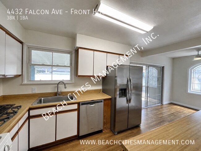 Building Photo - 4432 Falcon Ave