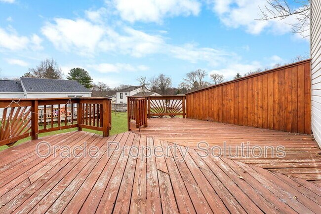 Building Photo - 6634 Dovecote Dr