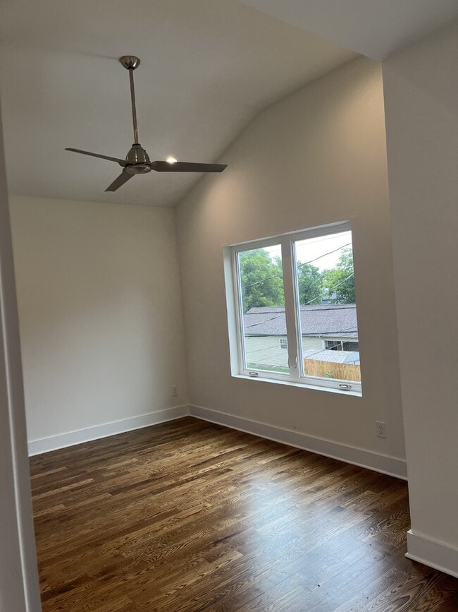 Building Photo - "Charming 4-Bedroom Nashville Oasis with E...