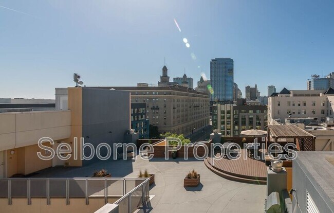 Building Photo - 1401 Jackson St