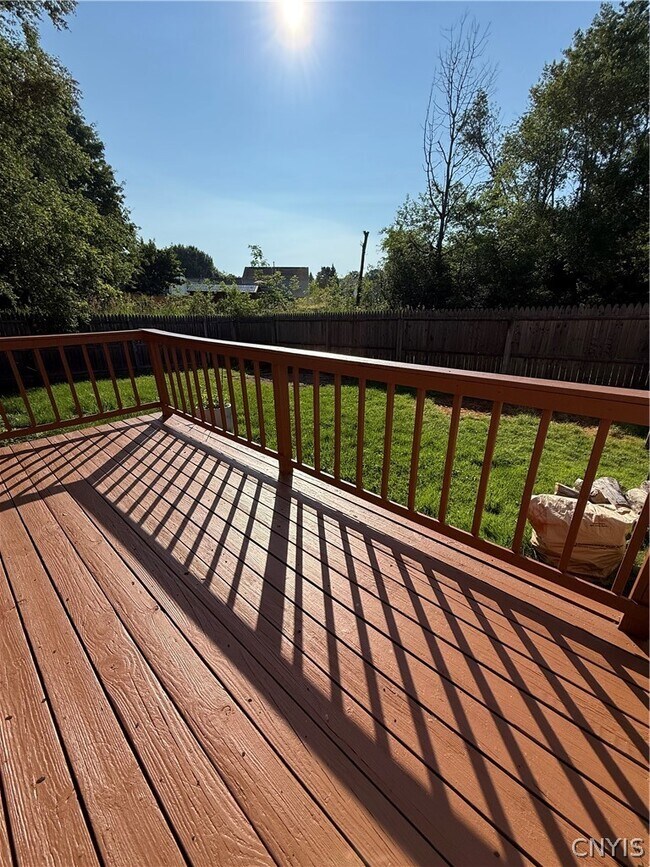 Building Photo - 5448 Tourmaline Dr