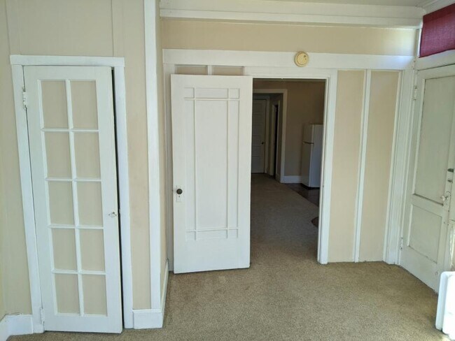 Building Photo - 1 bedroom in Evanston IL 60201
