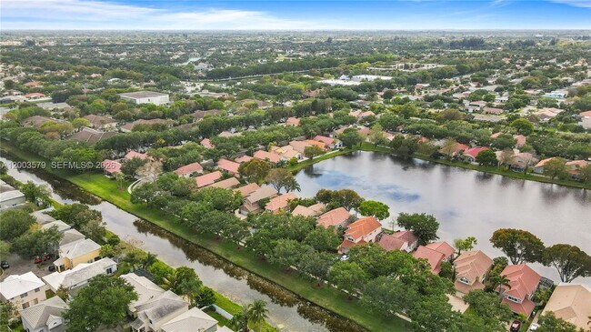 Building Photo - 237 NW 100th Ave