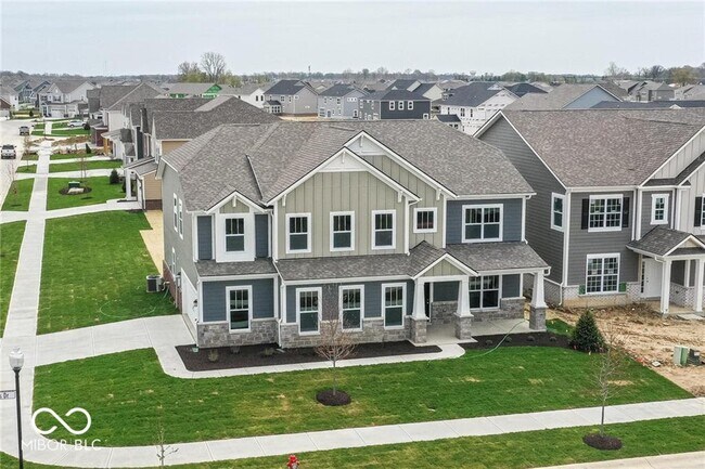 Building Photo - 2165 Davis Dr
