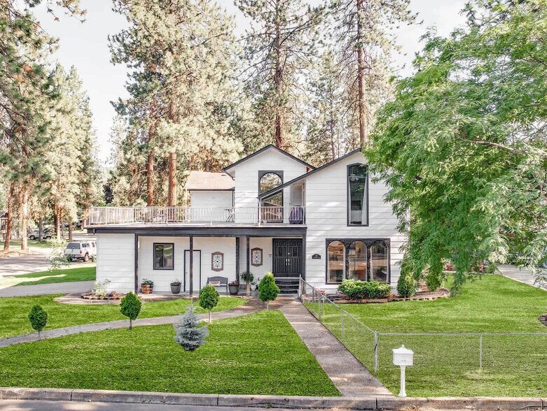 Building Photo - 105 S Westwood Dr