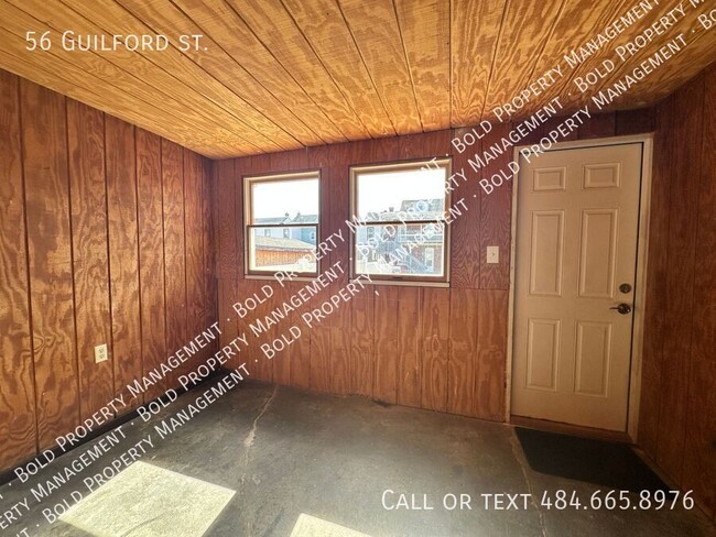 Building Photo - 56 Guilford St