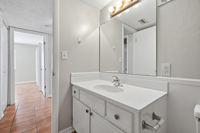 Building Photo - 201 E College Blvd