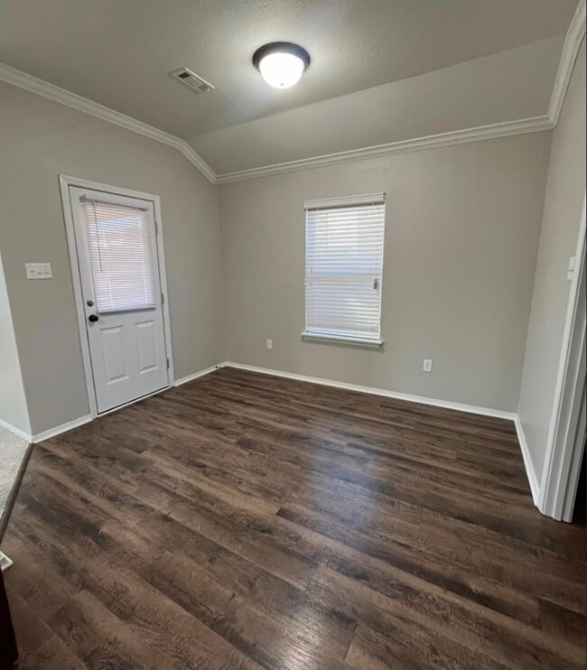 Building Photo - 2505 Judes Ct