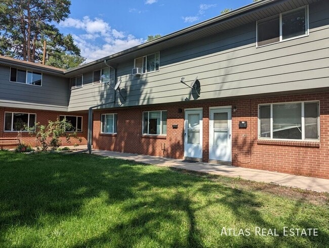 Building Photo - 5703 S Pearl St