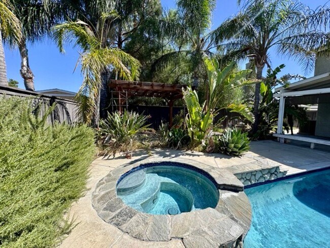 Building Photo - Spacious 3 Bedroom Menifee Home with Bonus...