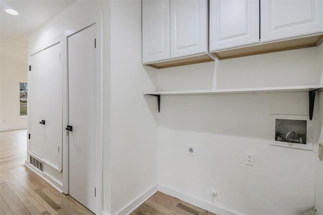 Building Photo - 1211 Gate Ln Dr