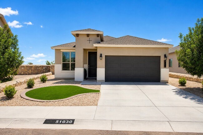 Building Photo - 51030 Hop Sage Pl