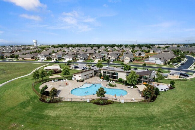 Building Photo - 603 White Steppe Way