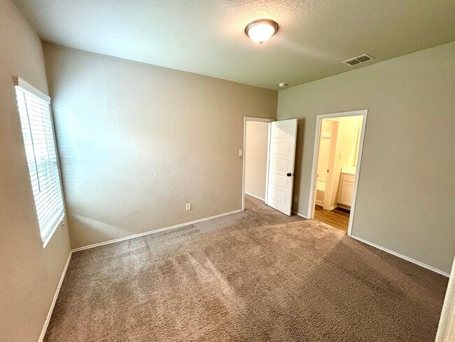 Building Photo - Beautiful 3-Bedroom Home with Office, Community Pool & Large Fenced Yard!