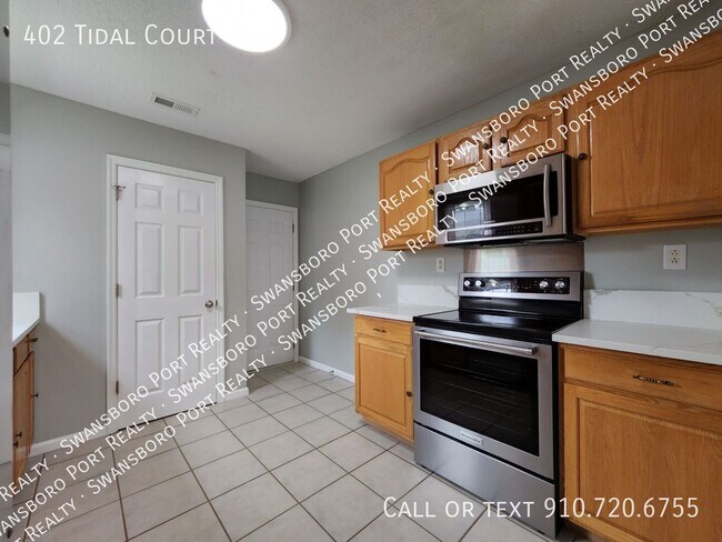 Building Photo - 402 Tidal Ct