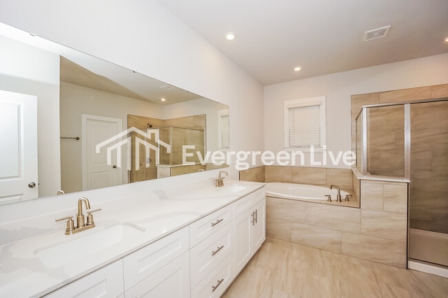 Building Photo - 116 Brk Frst Ct